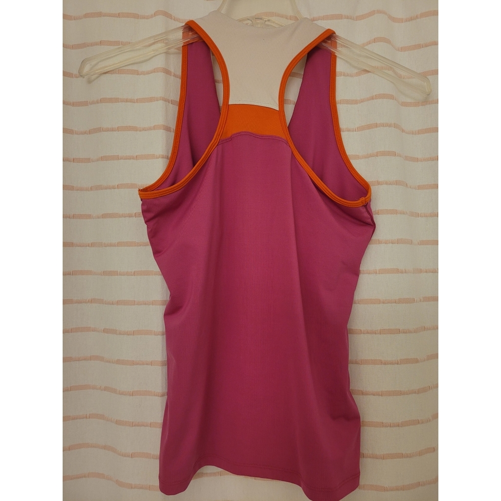 Work Out Tank Top - Picture 3 of 3